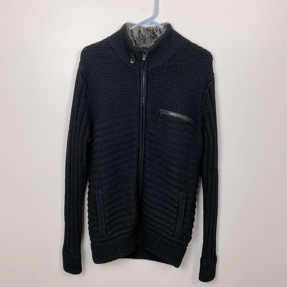 🌸Calvin Klein Zip Front Sweater with faux fur collar size large - Picture 1 of 15
